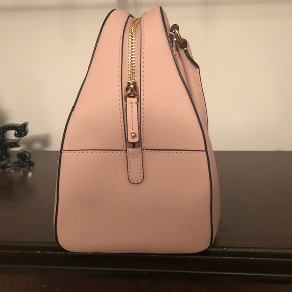 Michael Kors Handbag - Picture 2 of 8